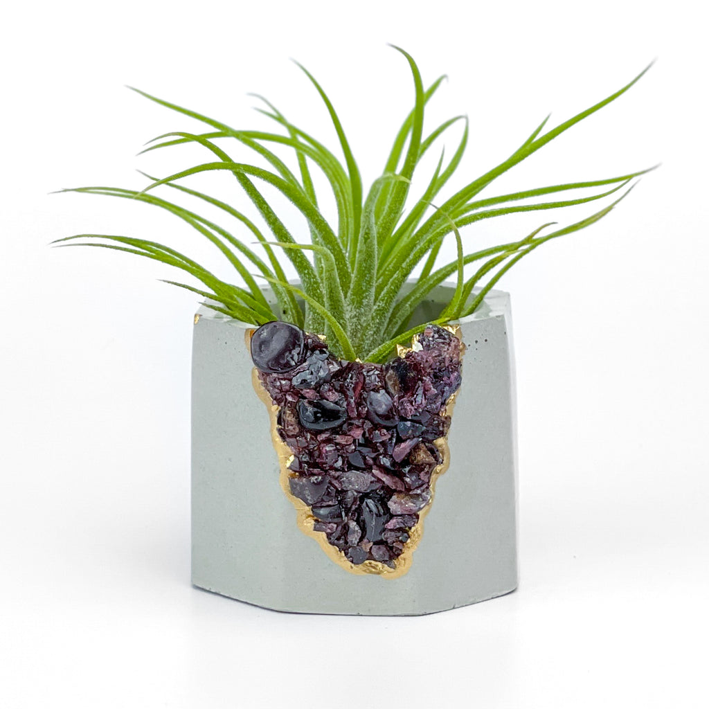 GARNET GEODE PLANTER